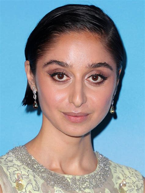 Sofia Hasmik - Actress