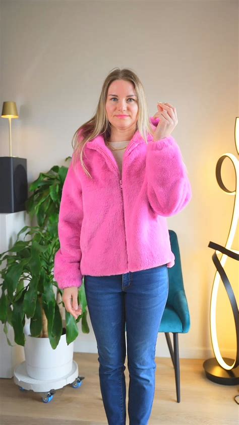 Pretty+Girl+Fingering Videos, Download The BEST Free 4k Stock Video ...