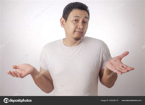 Shoulder Shrug I Dont Know Meme