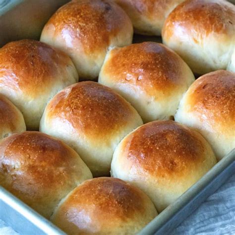The Secret Ingredient for Perfect Homemade Slider Buns - Veena Azmanov ...