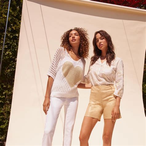 Shop Petites | Clothes for Petite Women Canada | Cazza Petite & Zacks