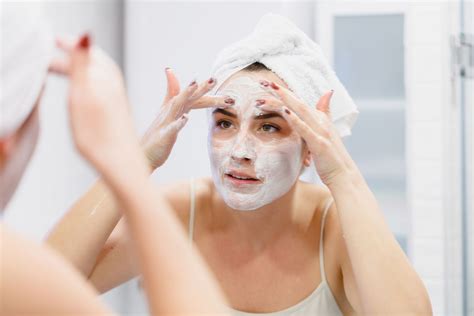 ¿Cómo usar óxido de zinc para blanquear la piel? | Glamour