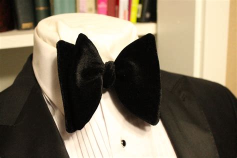 The "Butterfly" Handmade Black Velvet Self tie Bow tie | Black bow tie ...