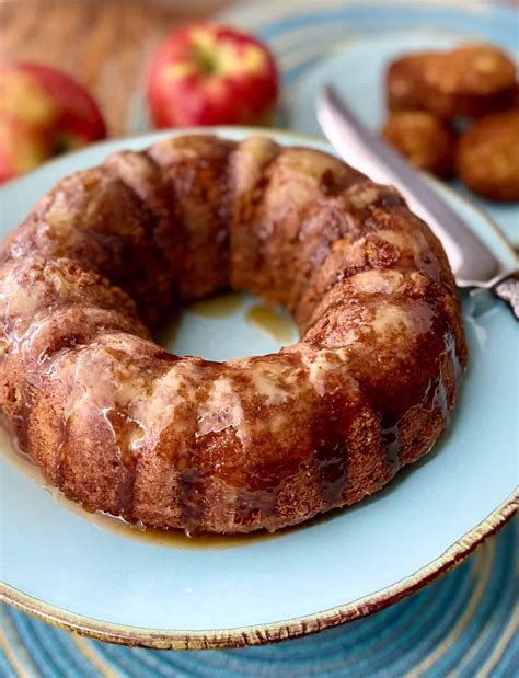 Perfect Fall recipe! Vintage homemade fresh apple cake made from ...