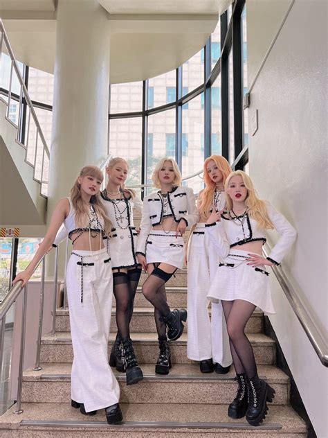 Nude Outfits, Stage Outfits, Kpop Girl Groups, Korean Girl Groups, Kpop Girls, Extended Play, G ...