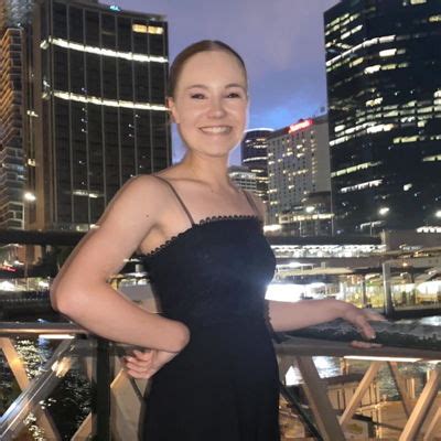 Caitlin frazer - Performer, Actor, Singer | StageAgent