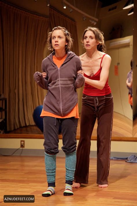 MARIN HINKLE Feet - AZNudeFeet