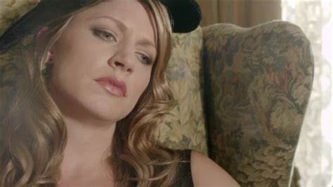 Femme Fatales (TV Series 2011-2012) - Backdrops — The Movie Database (TMDB)