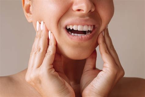 Tooth Sensitivity Explained: Causes, Treatments, Tips | Las Vegas, NV | Baldwin Distinctive ...