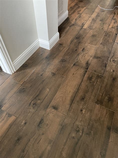 Laminate Flooring | Flooring Superstore | Oak laminate flooring, Dark ...