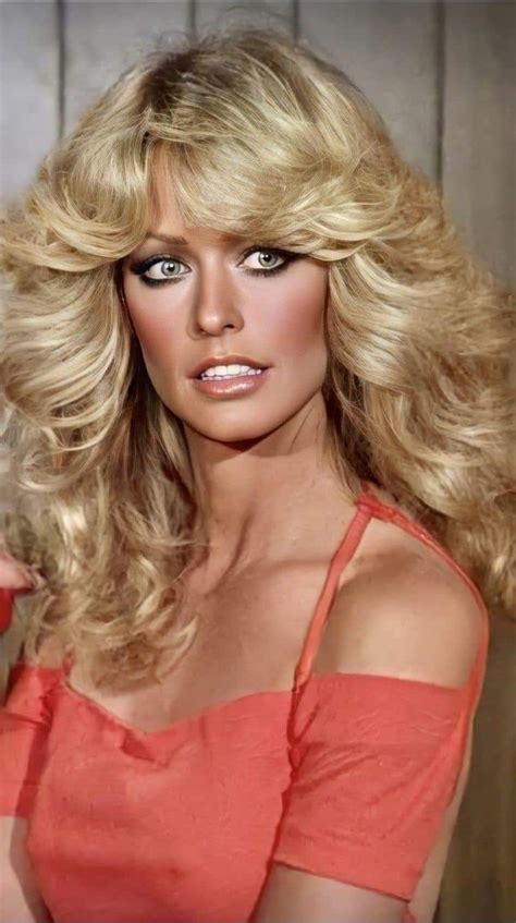 Farrah fawcett s hair see her famous long feathered hairstyle from the ...