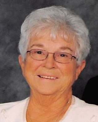 Willadene Youngquist Obituary (2025) - Monmouth, IL - McGuire & Davies ...