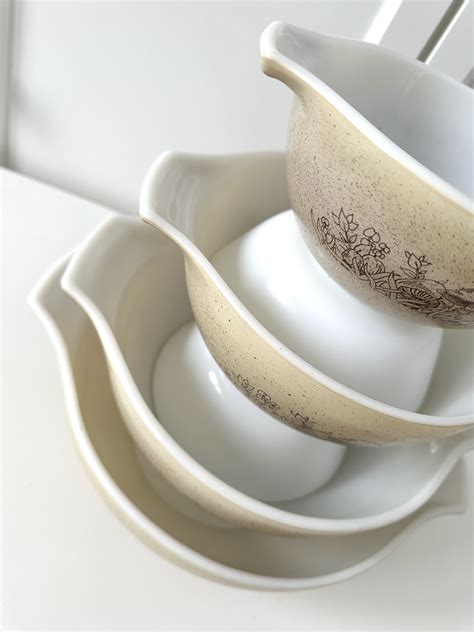 Vintage Merry Mushroom Pyrex Cinderella Bowls Pyrex 1970s USA Made ...