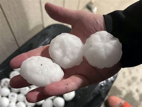 Baseball-sized 'gorilla hail' hit Kansas and Missouri during severe ...