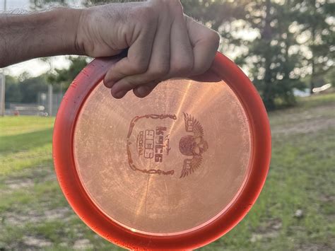 13 Disc Golf Grips EVERY Frolfer Must Know In Order To Win