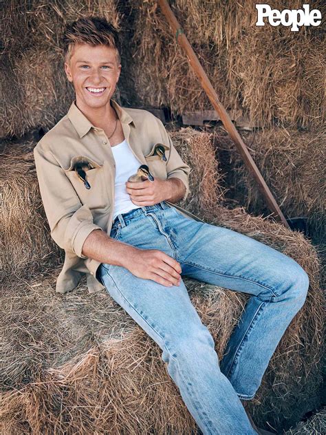 Robert Irwin Says the Attention He Got After Underwear Ad Was 'Strange ...