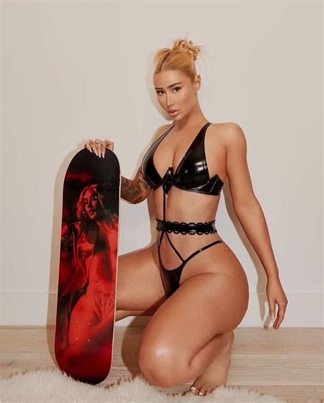 Iggy Azalea reveals what she spends her OnlyFans earnings on: Cars, boats, diamonds... | Marca