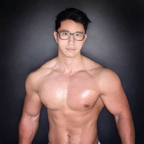 Mens Glasses, Asian Men, Hot Guys, Mirrored Sunglasses, Muscle ...
