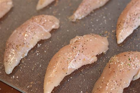 Best Way to Cook Chicken Tenderloins (6 Ways) - Whole Lotta Yum | Rezept