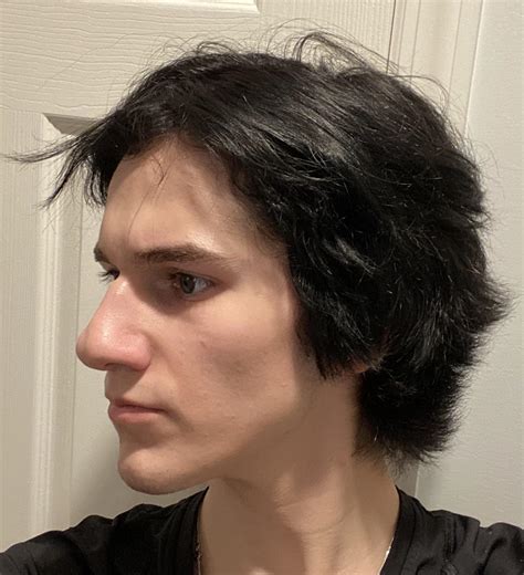 Aquiline Nose Profile