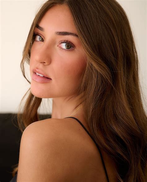 PRESLEY ELISE – Instagram Photos and Video 11/08/2024 – HawtCelebs