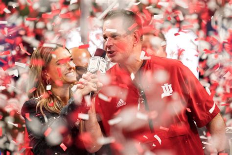 Mark Cuban donations key in Indiana football national championship run