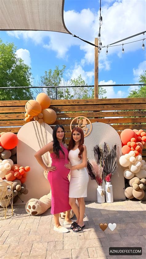 DESIREE MONTOYA Feet - AZNudeFeet