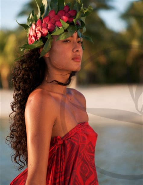 Hawaiian Woman, Hawaiian Girls, Samoan Women, Polynesian Girls, Tahitian Dance, Tahiti French ...