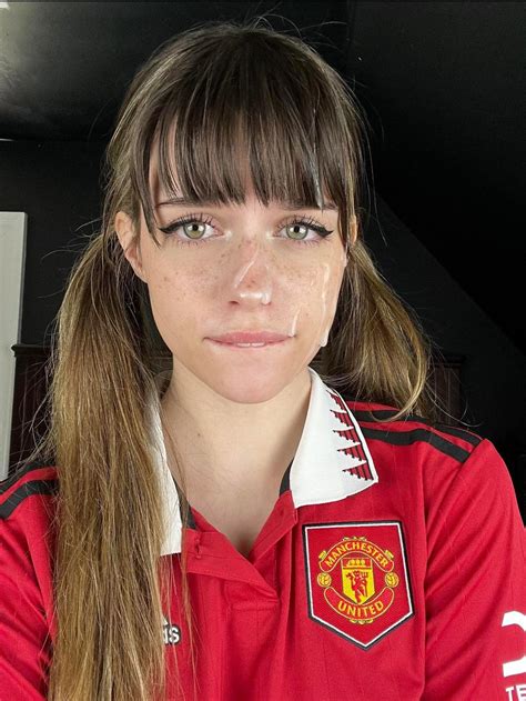 Who's this facialized girl? : r/pornID