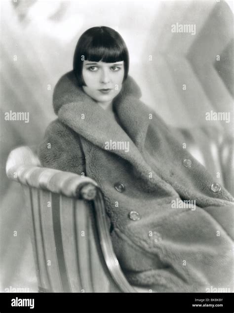 Louise brooks hi-res stock photography and images - Alamy