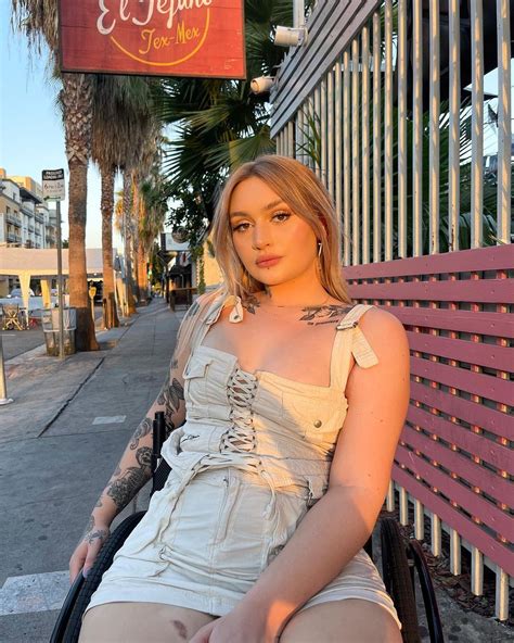 What Does the Perfect Body Look Like For Disabled People? | PS Beauty