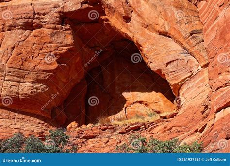 An Arch Near Soldier`s Pass Arch in the Red Rocks of Sedona, Arizona ...