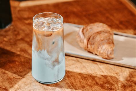 Williamsburg's Blue Brown Cafe Opens With a Menu of Southeast Asian ...