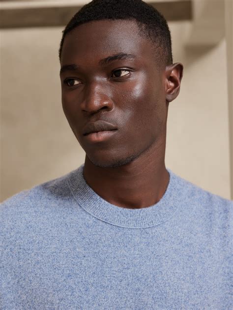 Alta Cashmere Crew-Neck Sweater | Banana Republic