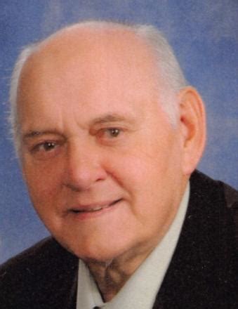 Thomas H. Collins Obituary - 2024 - Miller Moster Robbins Funeral Home