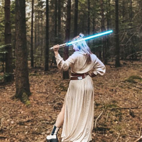 Star Wars - Leia Organa Force FX Elite Lightsaber | Elbenwald