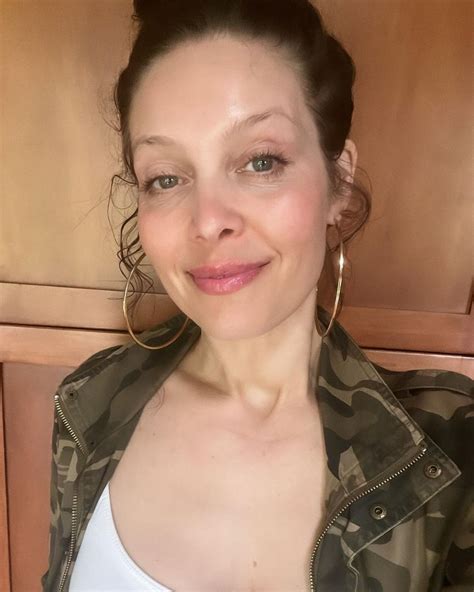 Alaina Huffman Outfits & Style Photos • CelebMafia