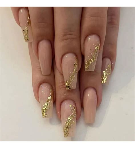 26 Elegant Gold Nail Designs For Shimmering Style