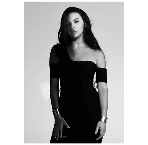 Dafne Keen Nude and Hot Pics and Porn - Scandal Planet