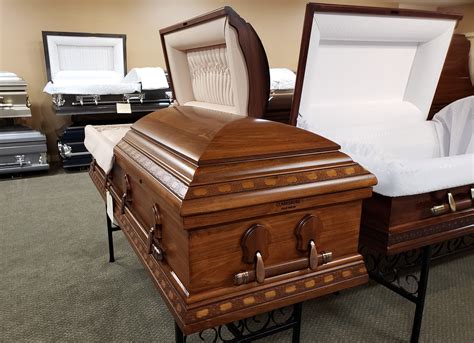 Harry McKneely & Son Funeral Homes and Crematory