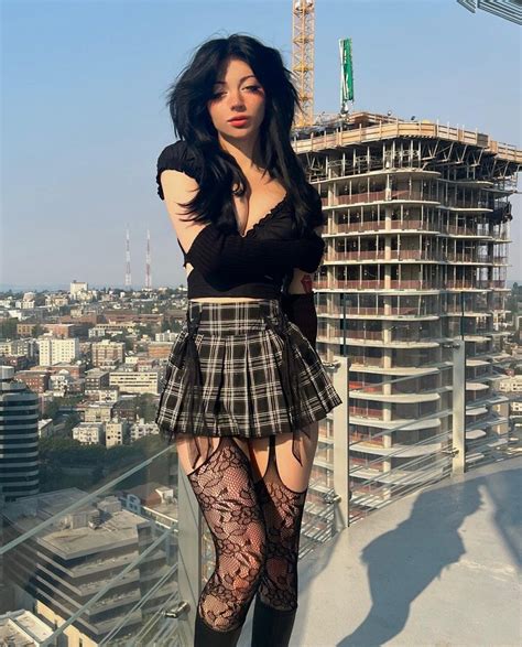 noe cinnannoe / ig@cinnannoe /Cosplay girls #cosplay #girls / #cosplayergirl cosplayer girl ...