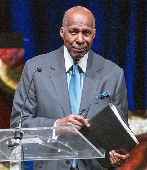 Remembering Vernon Jordan (Spring 2021, Volume 66, Issue 3) n:133349