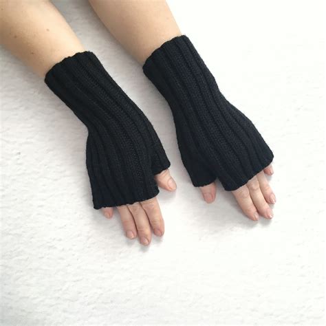 Women's Long Fingerless Gloves at Robin Alexander blog