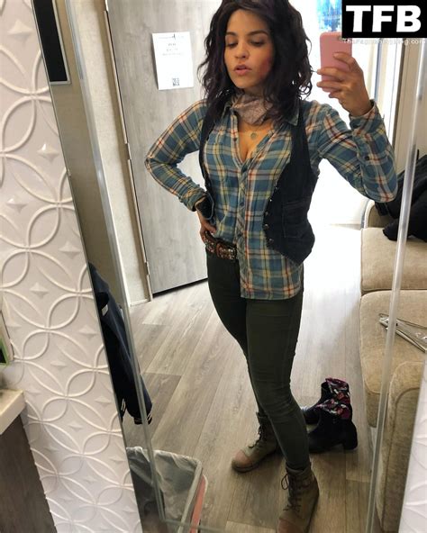 Paola Lazaro Girls Leaks - Sexy e-Girls🔞