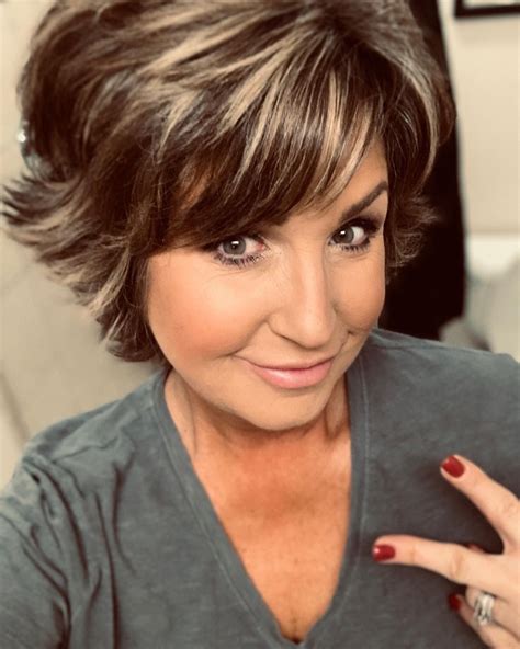 Short Choppy Hairstyles For Over 40 | dev.onallcylinders.com