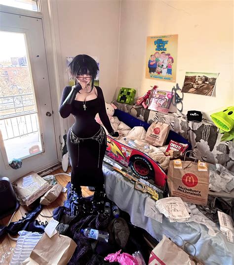 Imskirby Nudes Leaked