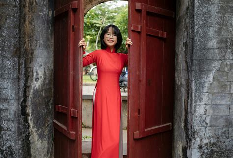 Woman+Taking+Off+Bikini+Gif Photos, Download The BEST Free Woman+Taking ...