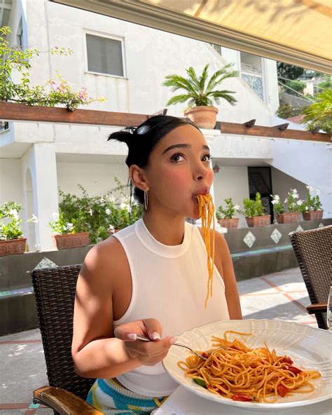 TW Pornstars - 1 pic. Kiara Marie. Twitter. From Italy with love 🇮🇹. 4:38 PM - 4 Oct 2022