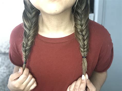 How To Fishtail Braid With 4 Strands at Lucinda Abadie blog