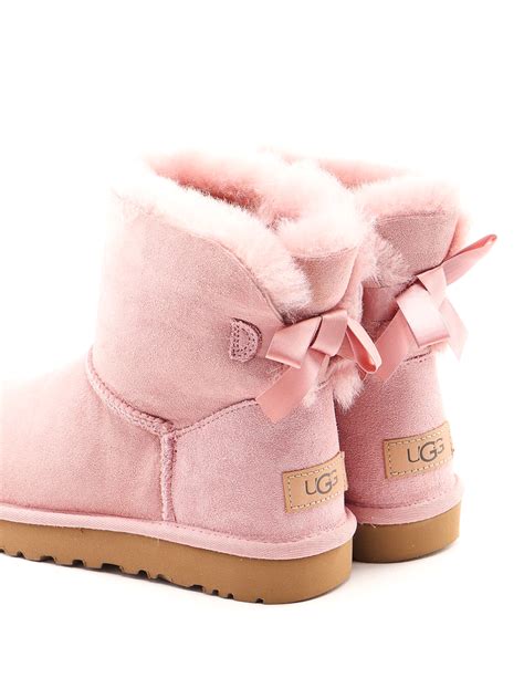Pink Uggs Boots With Bows